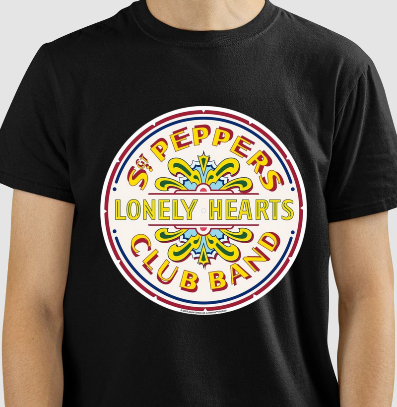 The Beatles - Lonely Hearts