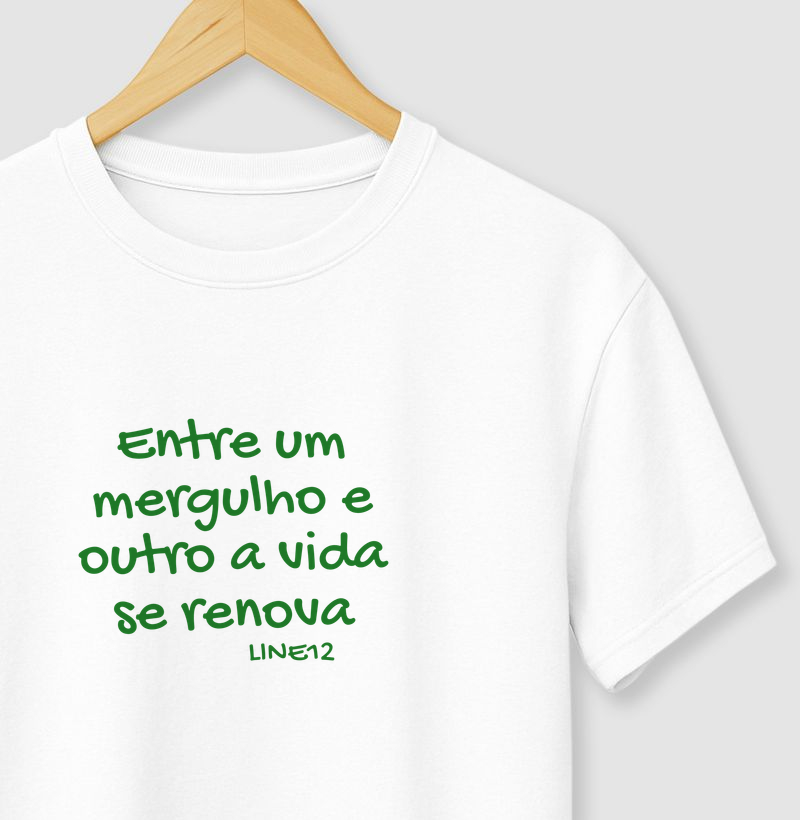 ENTRE UM MERGULHO E OUTRO A VIDA SE RENOVA