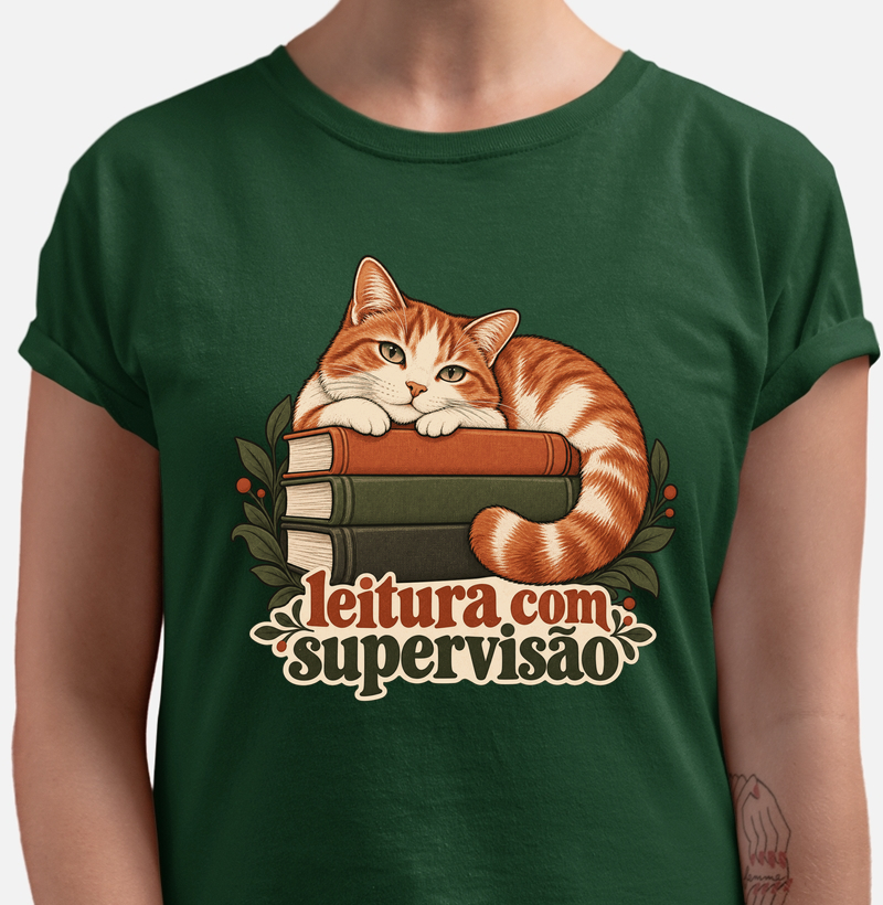 Camiseta Gato Leitura "leitura com supervisão" | Pelo & Pano