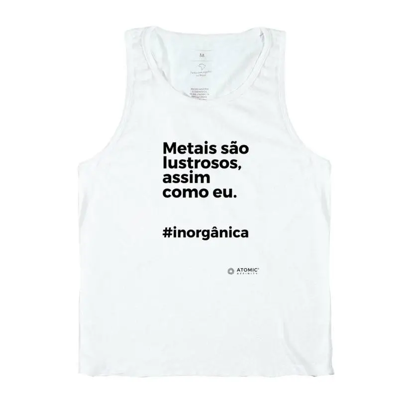 Metais são lustrosos, assim como eu.