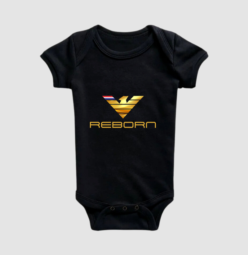 👑🦅 REBORN GOLD | O Renascimento dos Vencedores  A estampa REBORN GOLD é a mais pura representação da grandeza, da conquista e da capacidade de renascer mais forte após cada desafio. Com sua águia imponente em dourado, ela simboliza liderança, visão, prosperidade e a força de quem transforma obstáculos em oportunidades.