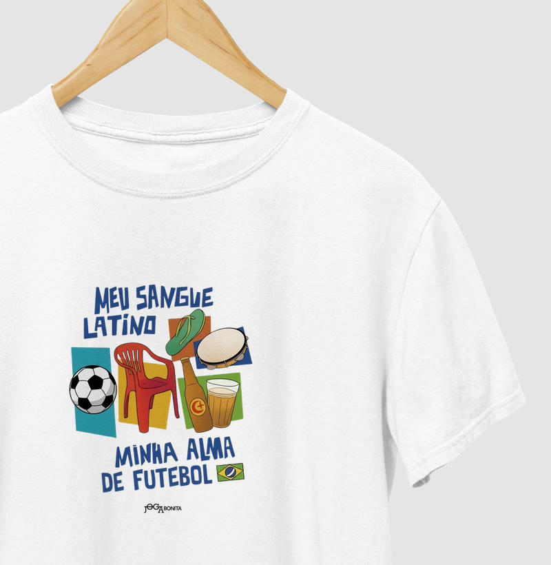 feminina de futebol estampa "sangue latino e alma de futebol" joga bonita