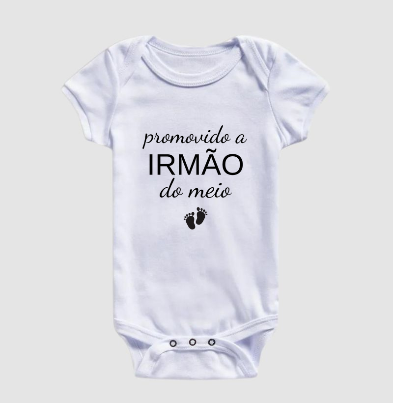 Promovido a irmão do meio! 