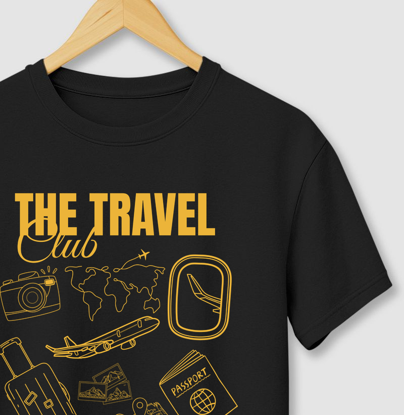 Camiseta The Travel Club | Estampa Viagem Dourada Mapa Mundo Passaporte | Colecao Fashion Travel | Excursionista