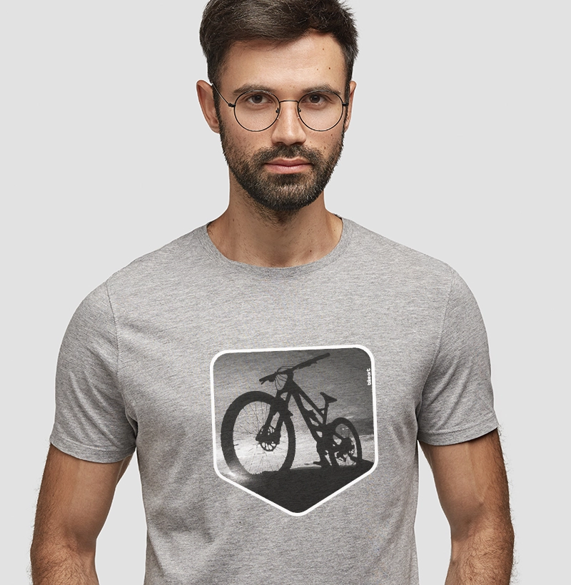 MTB contra luz