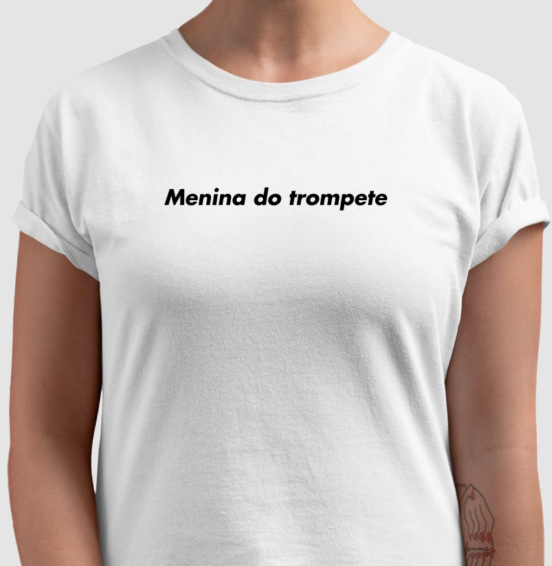 Menina do trompete