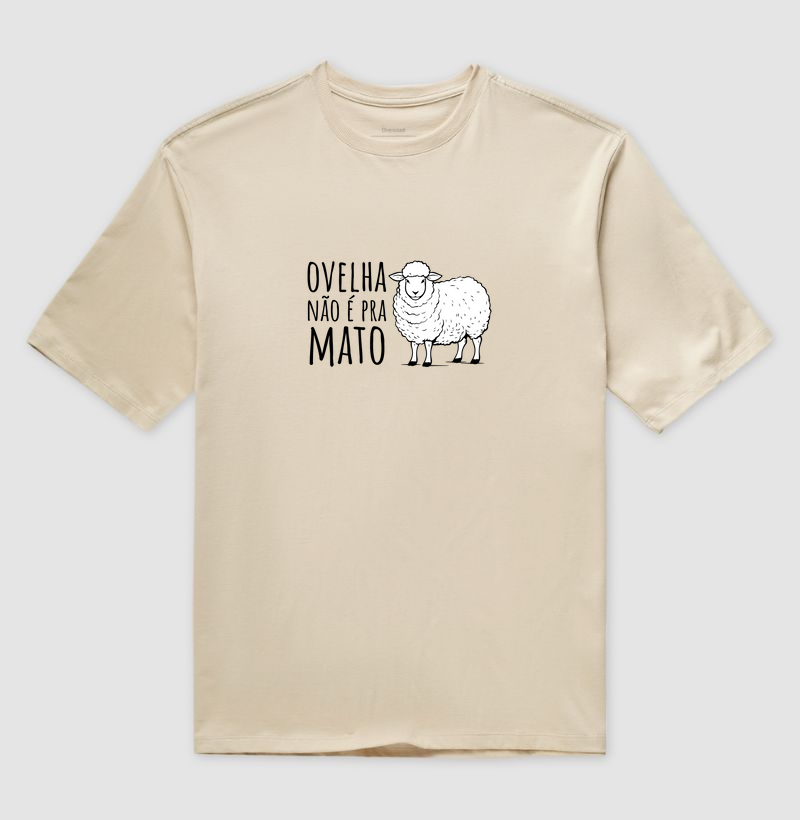 Camiseta Ovelha não é pra mato (oversized)