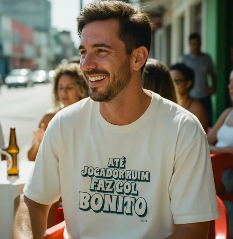 Até jogador ruim faz gol bonito