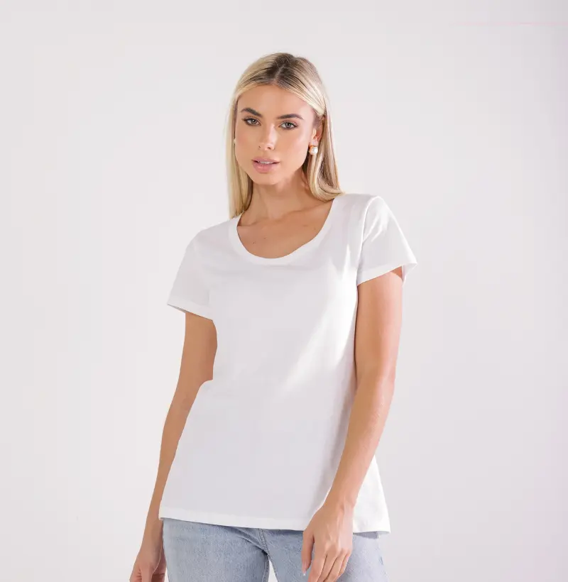 Camiseta básica em algodão - Feminino