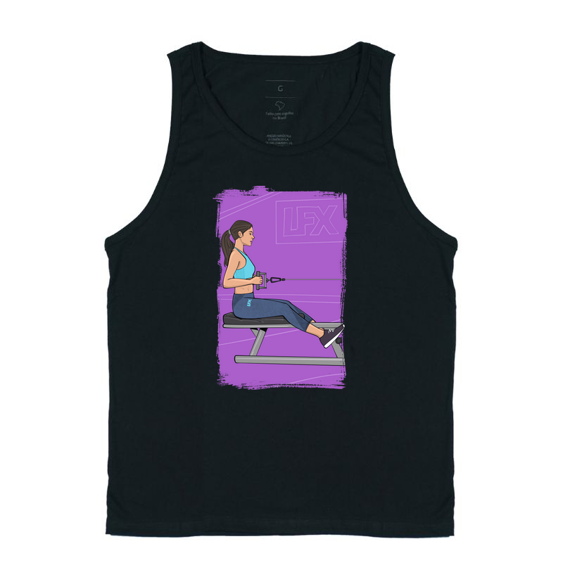 Mulher fazendo Remada sentada 