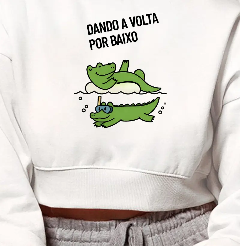 Cropped Moletom Dando a volta, por baixo 