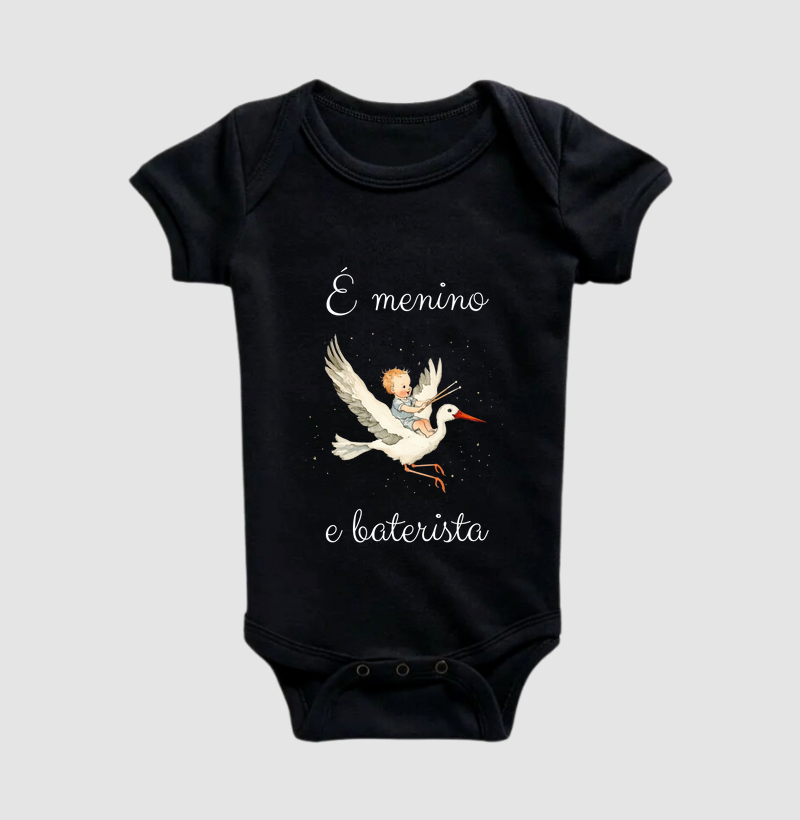 É MENINO E BATERISTA