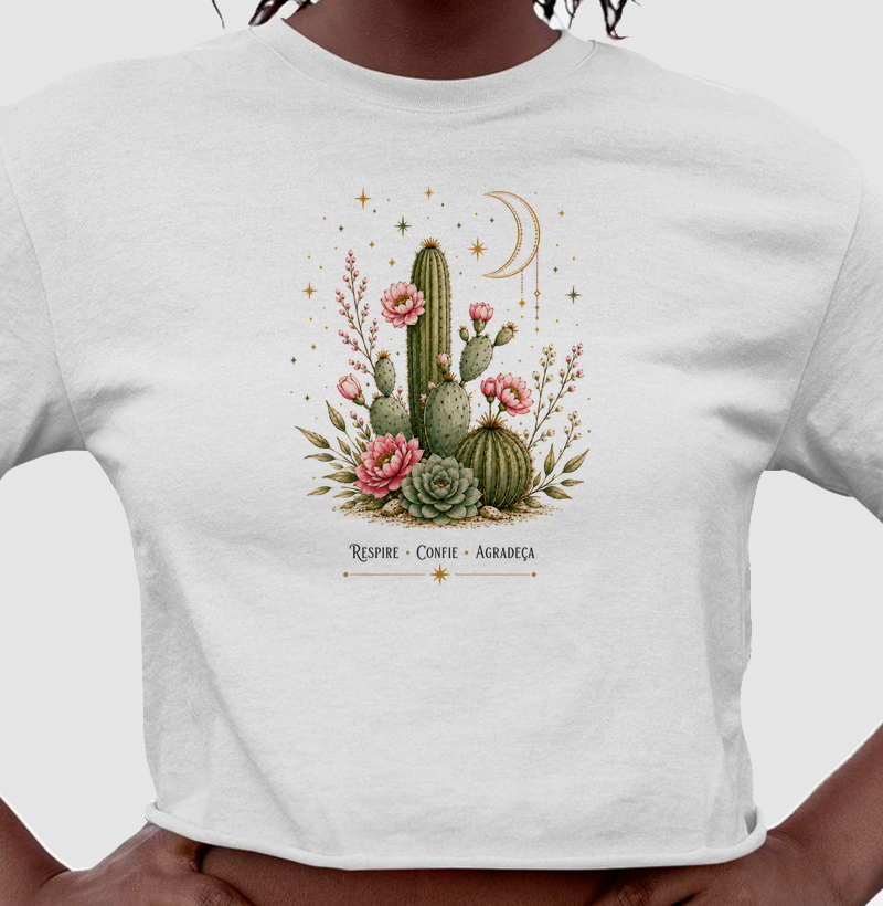 Camiseta Flor no deserto - Cropped