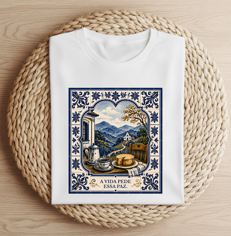 Camiseta A Vida Pede Essa Paz | Azulejo Mineiro | Calma e Bem-Estar