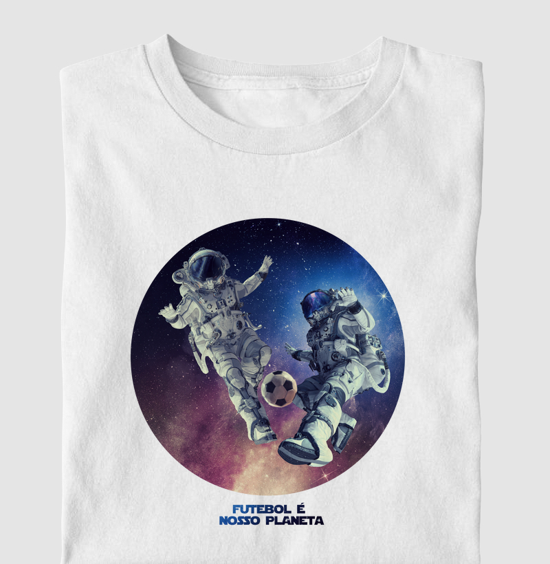 Camiseta Futebol no Espaço