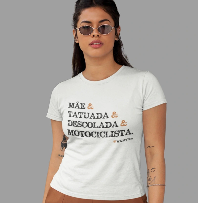 Mãe Tatuada Descolada Motociclista