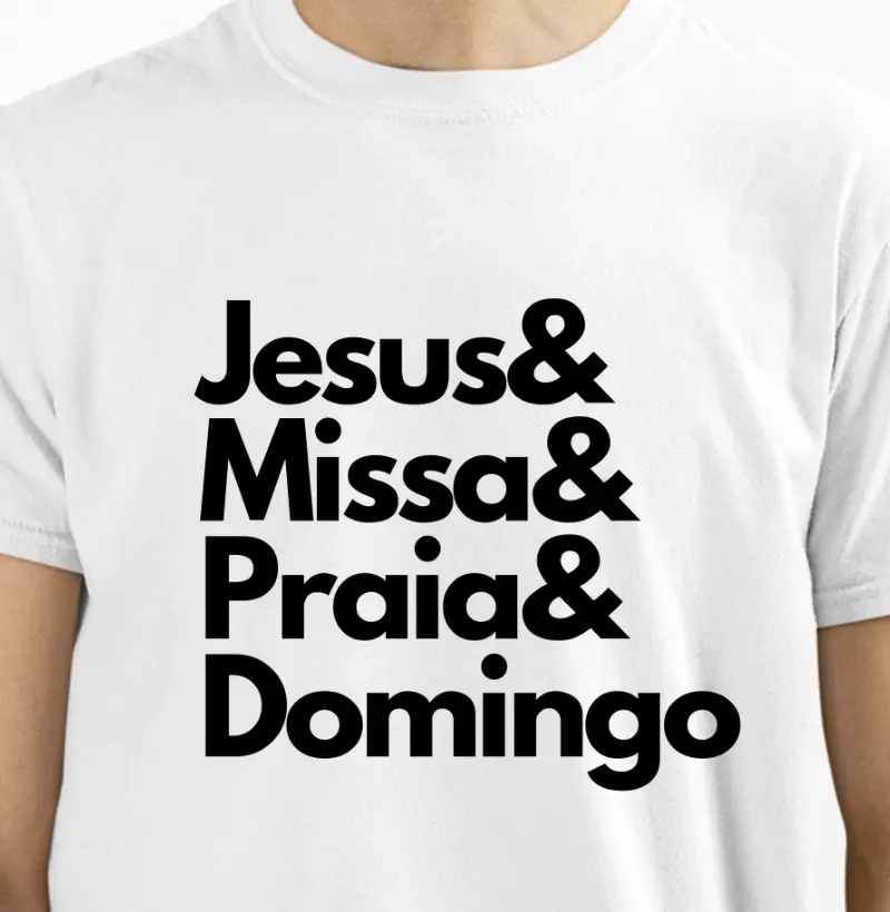 Domingo com missa, praia e o Rei Jesus