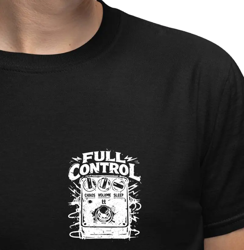 Camiseta Full Control Pocket | Estampa na Veia
