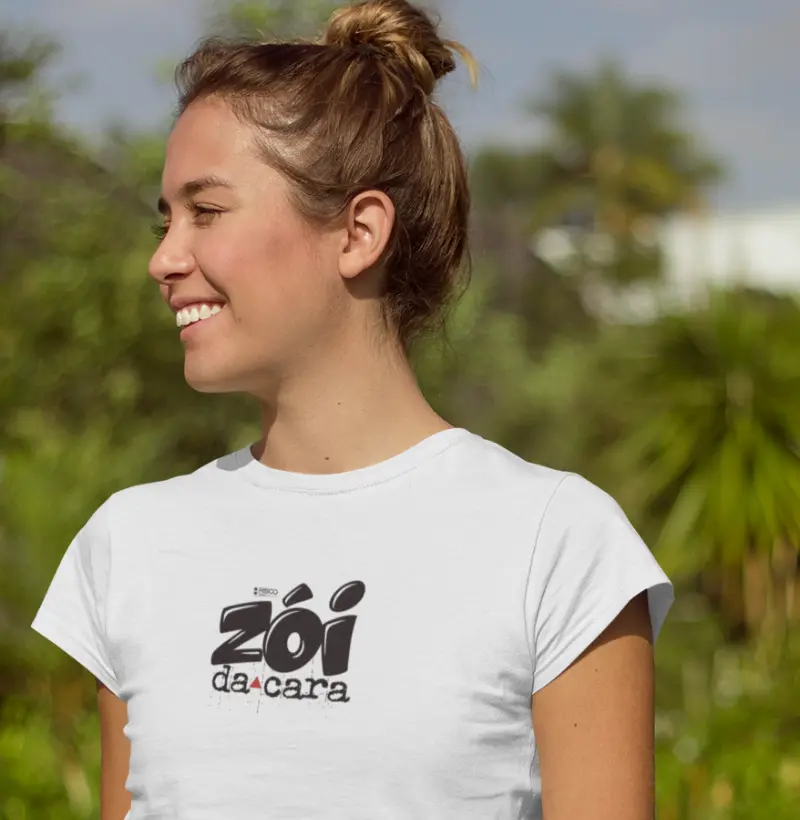 T-Shirt Feminina Branca - Zói da Cara