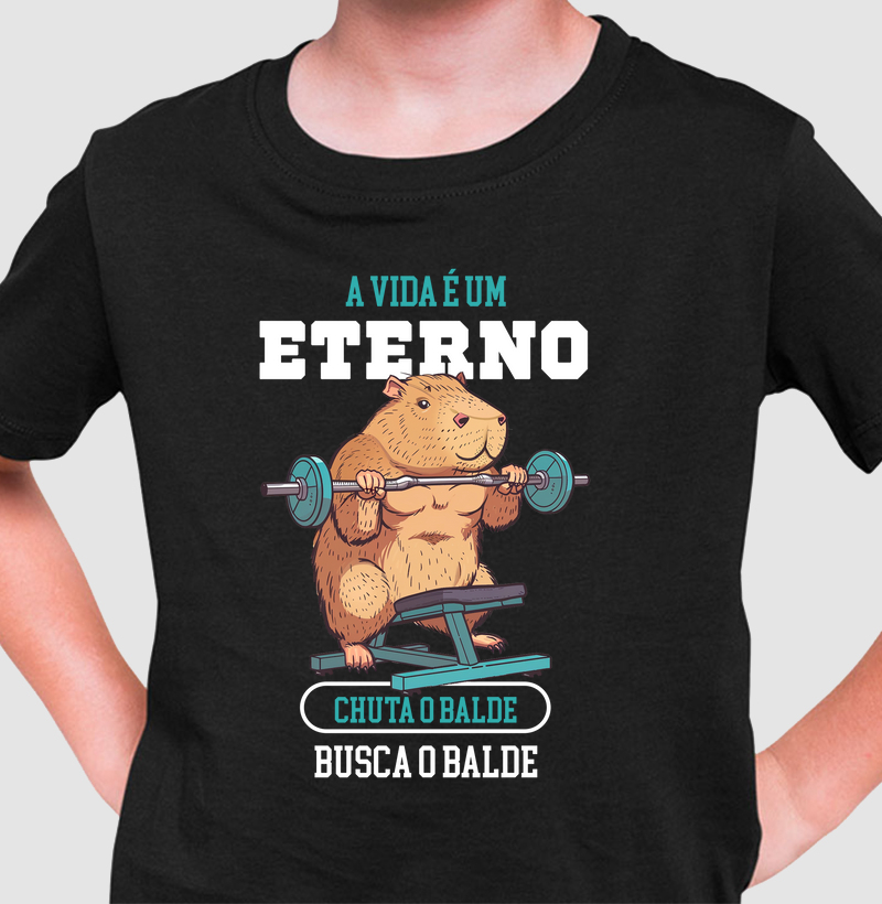 A vida é um eterno chuta o balde busca o balde