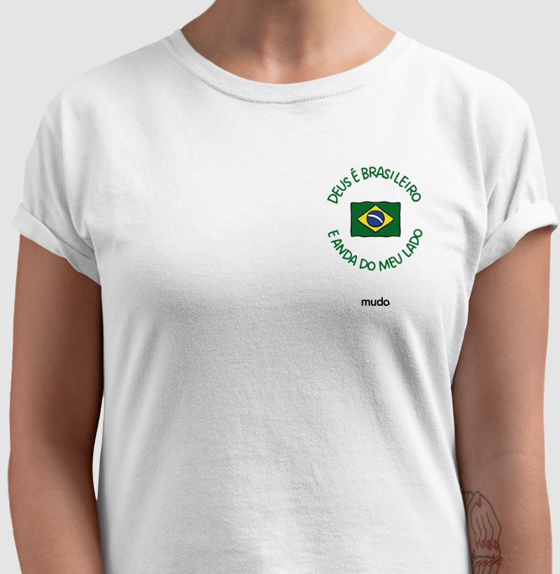 Deus é Brasileiro