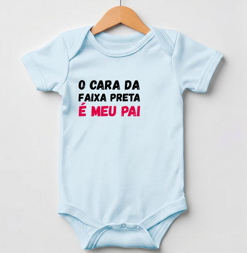 O cara da faixa preta é meu pai