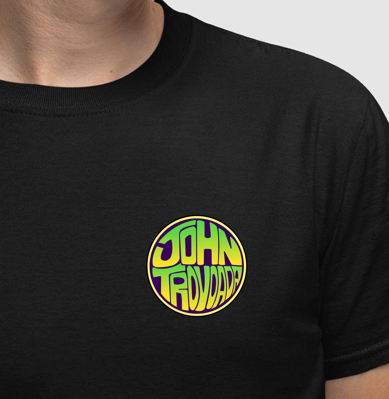Camiseta Logo de bolso John Trovoada