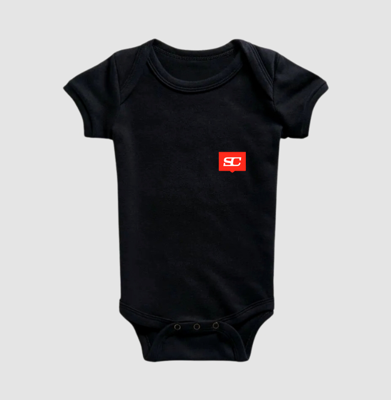 Camiseta SpeedCouture – Estilo Minimalista, Paixão por Velocidade