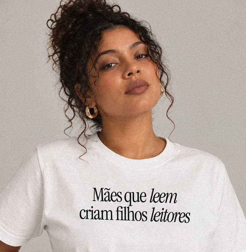Mães que leem criam filhos leitores