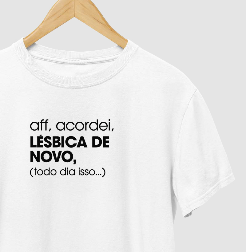 Acordei lésbica de novo