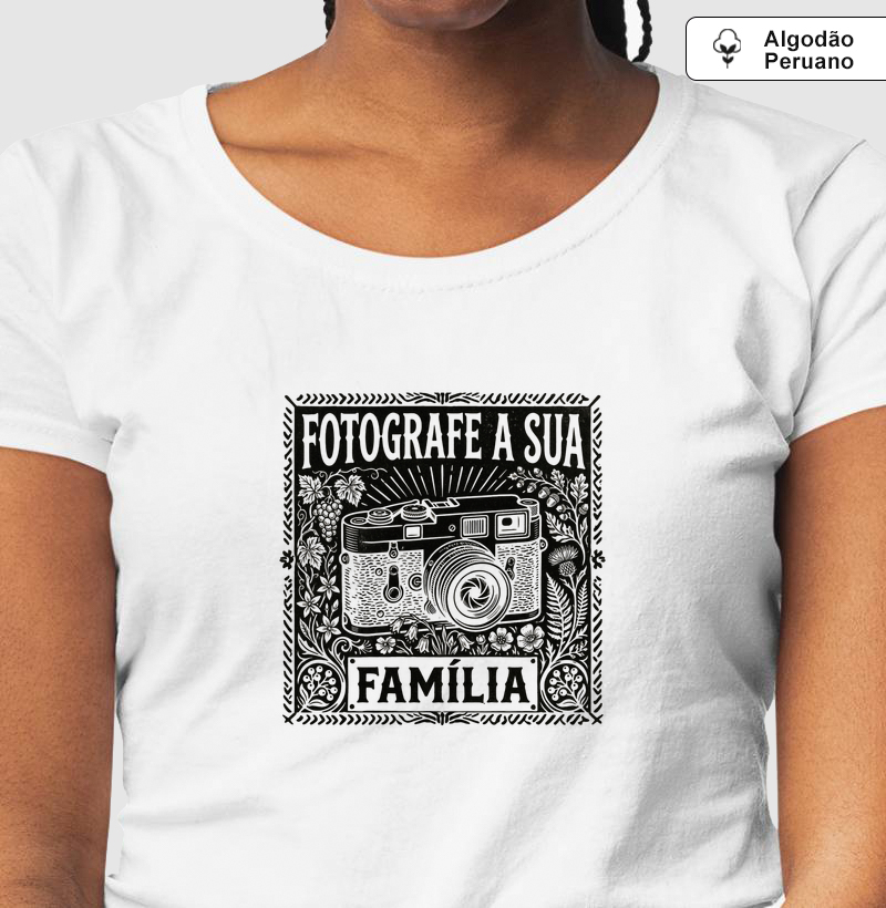 Camiseta de Algodão Peruano Fotografe a sua família - ilustração preta