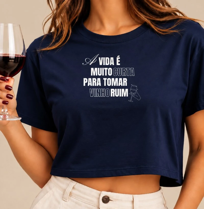 Camiseta A Vida é Muito Curta - Cropped