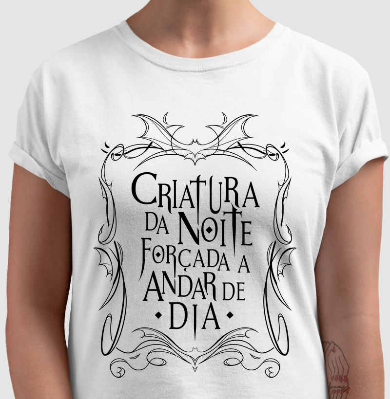 CRIATURA DA NOITE CAMISETA