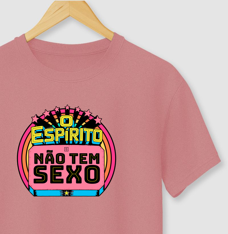 Camiseta O Espírito Não Tem Sexo