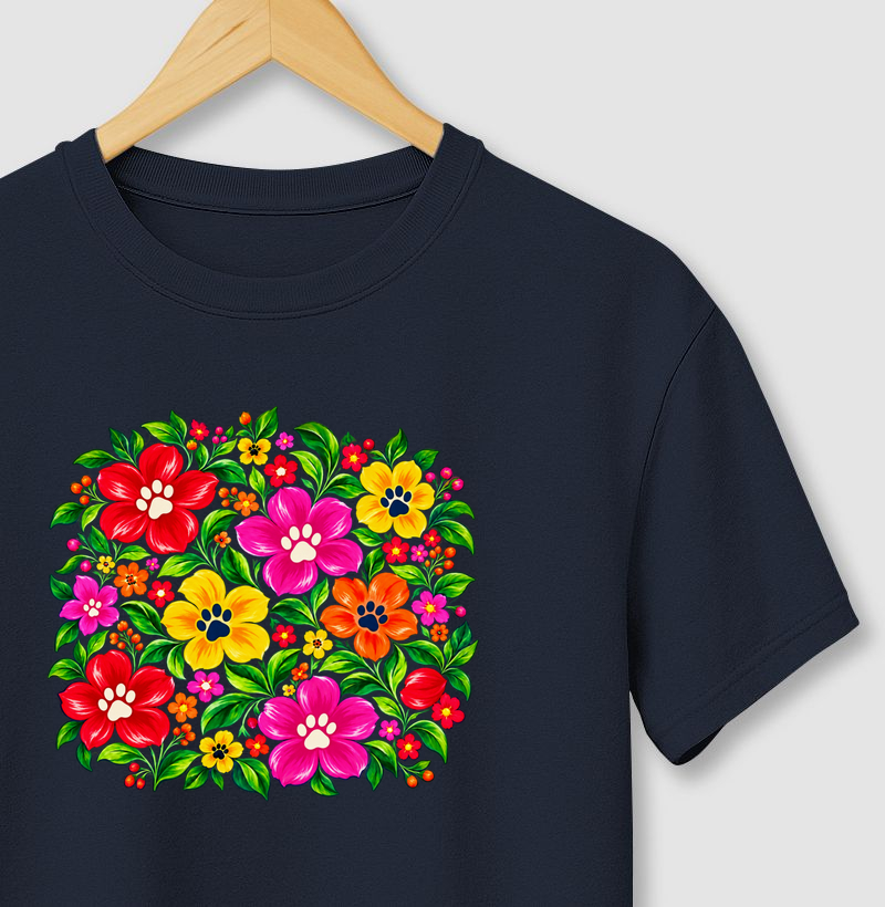 Jardim Floral Com Patinhas - Camiseta