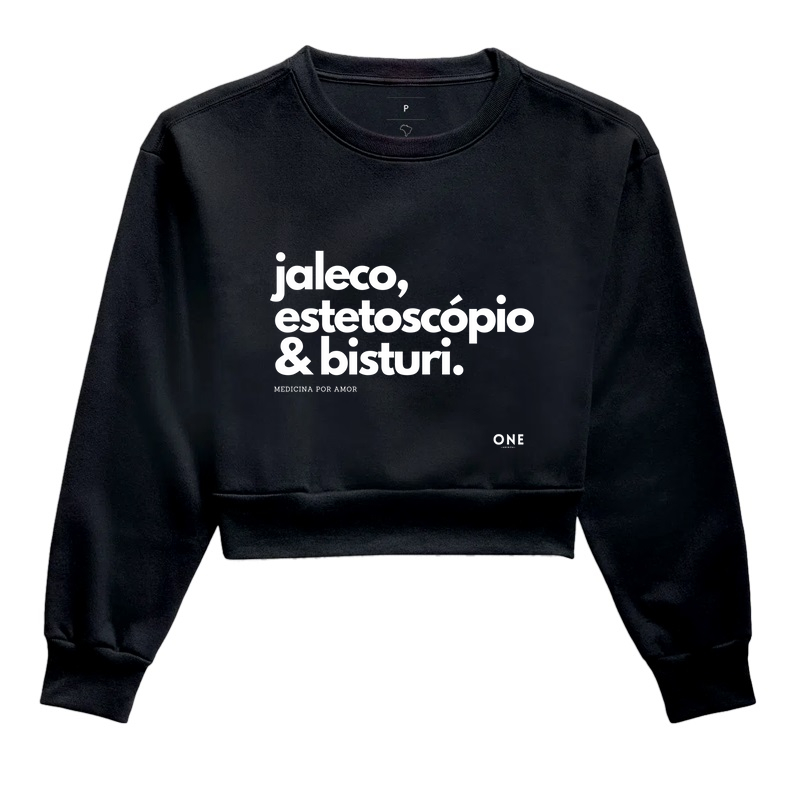 Jaleco, estetoscópio e bisturi