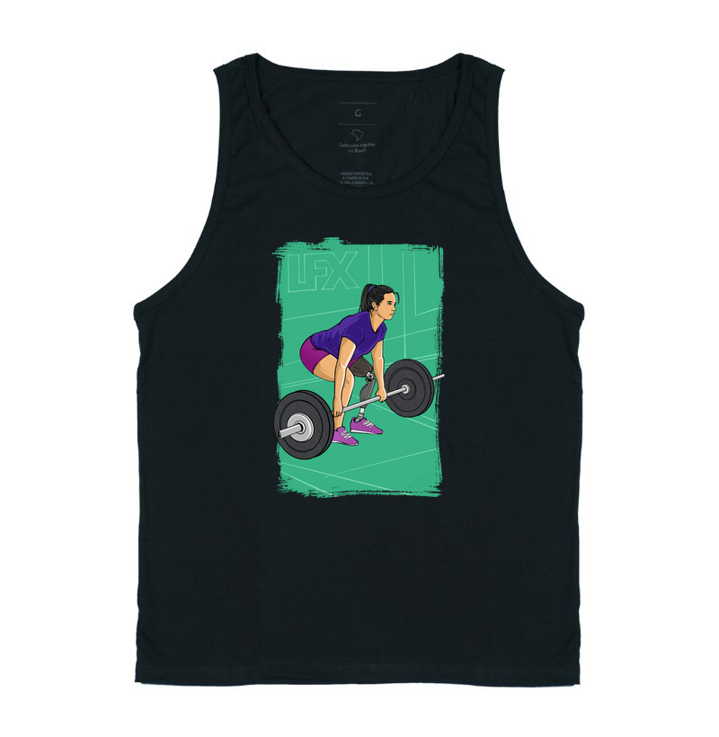 Mulher superação fazendo agachamento no Smith v1