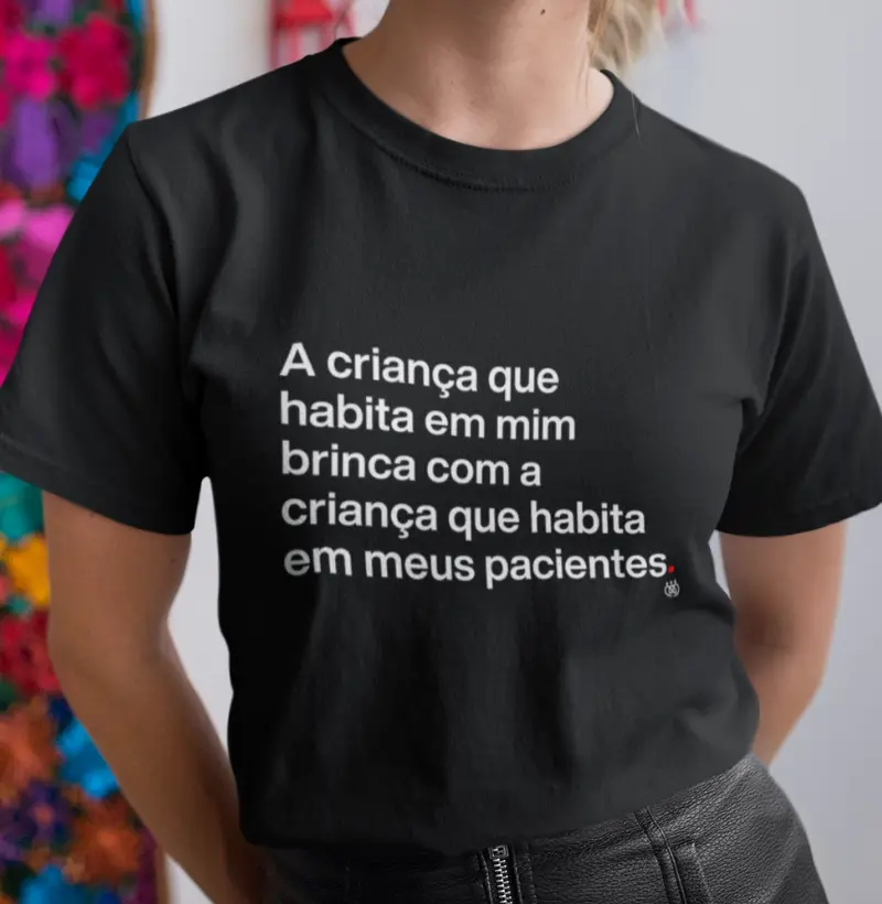 A criança que habita em mim brinca com a criança que habita em meus pacientes
