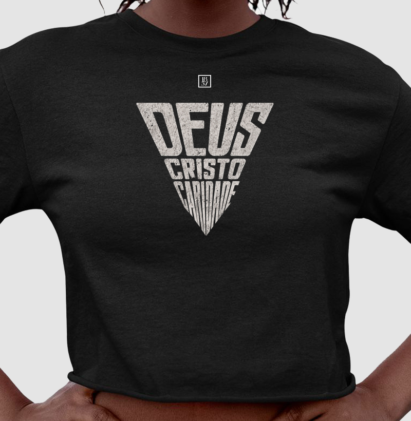 Camiseta Deus, Cristo e Caridade