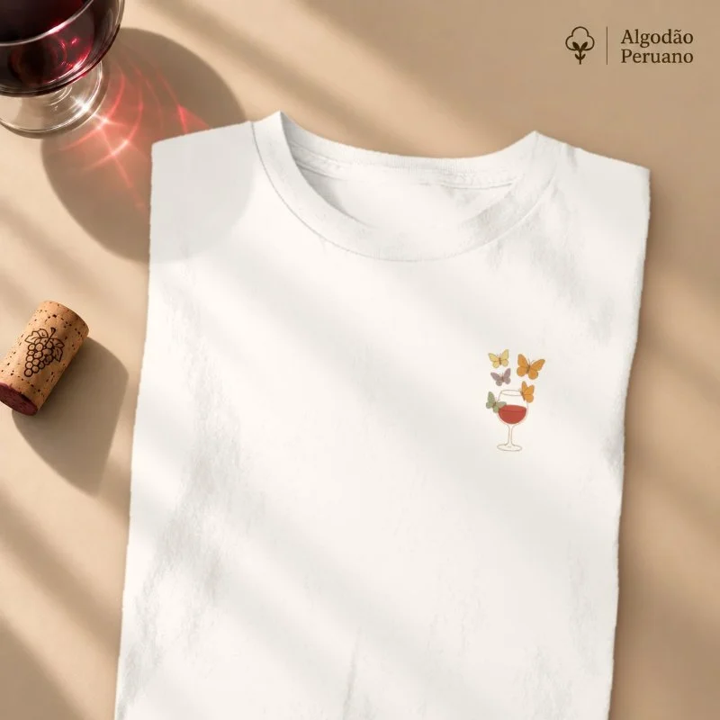 Camiseta Wine Butterflies - Camiseta Algodão Peruano