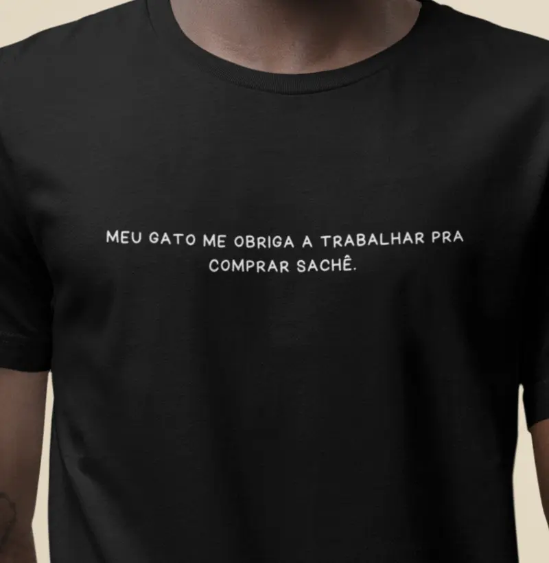 Meu Gato Me Obriga a Trabalhar