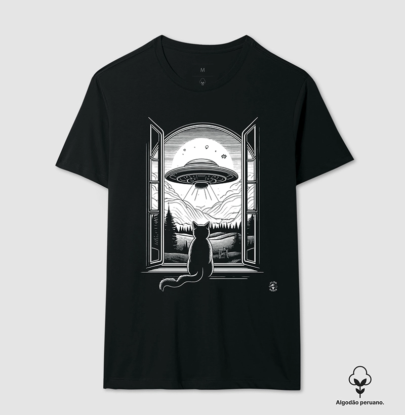 Camiseta Algodão Peruano O Gato e o OVNI