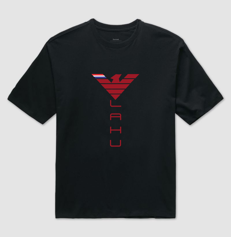 🦅 LAHU RED | A Força que Nasce das Raízes  A estampa LAHU RED é uma expressão marcante de poder, coragem e identidade. Com uma águia geométrica imponente em vermelho intenso, esta arte simboliza a determinação daqueles que enfrentam os desafios de cabeça erguida e transformam cada obstáculo em uma oportunidade de crescimento.