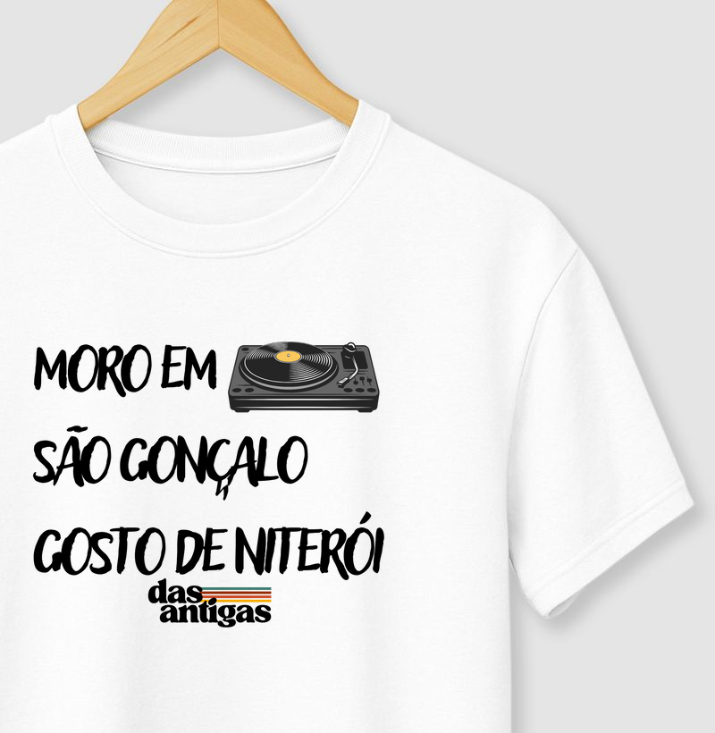 Moro em São Gonçalo, gosto de Niterói. 