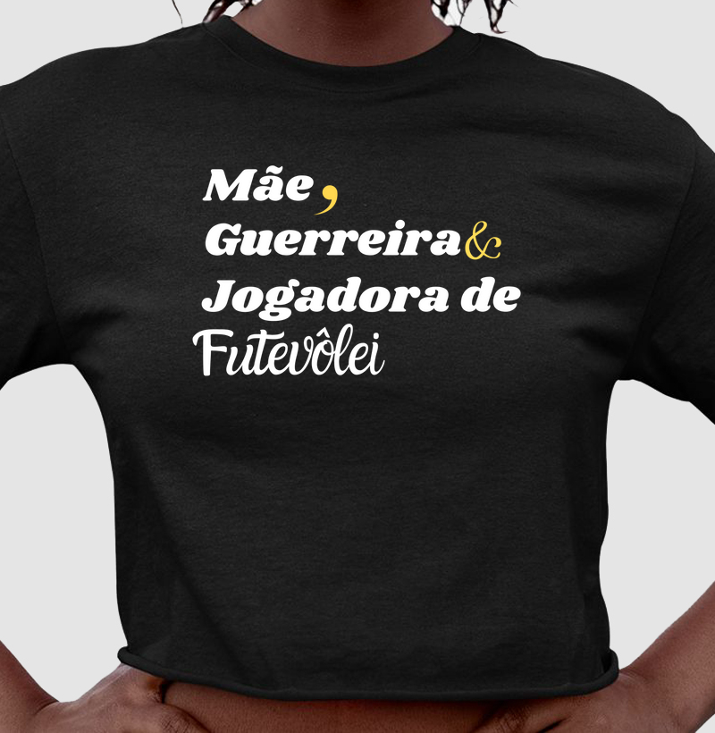 Mãe e jogadora de futevôlei