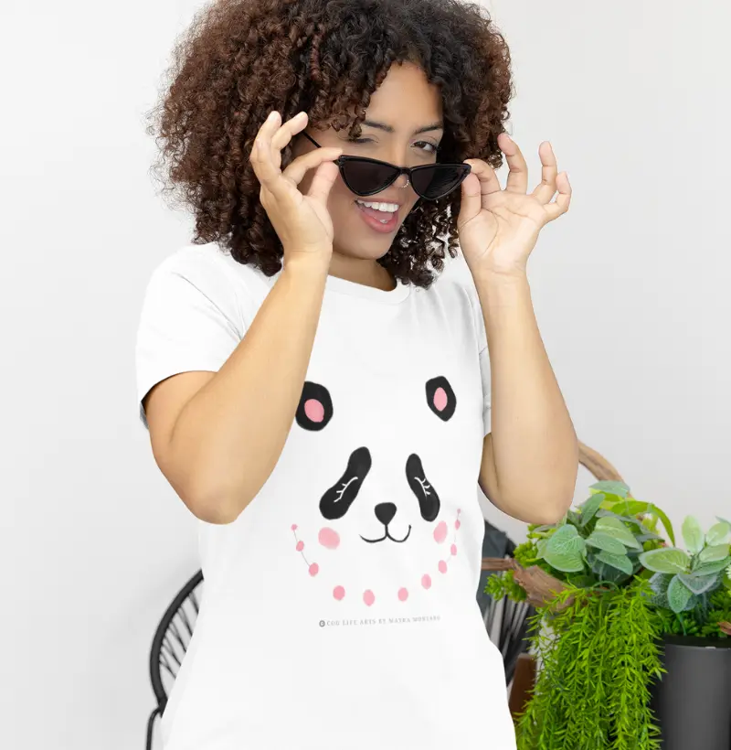 Camiseta Adulto Panda by Mayra Montano