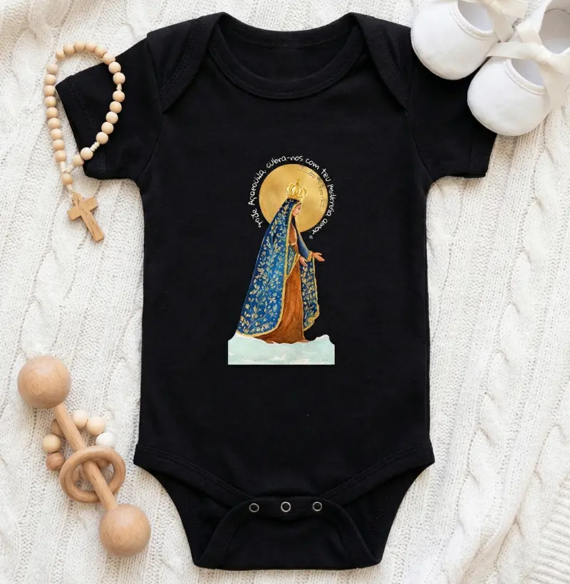 Mãe Aparecida, cubra-nos com teu poderoso amor