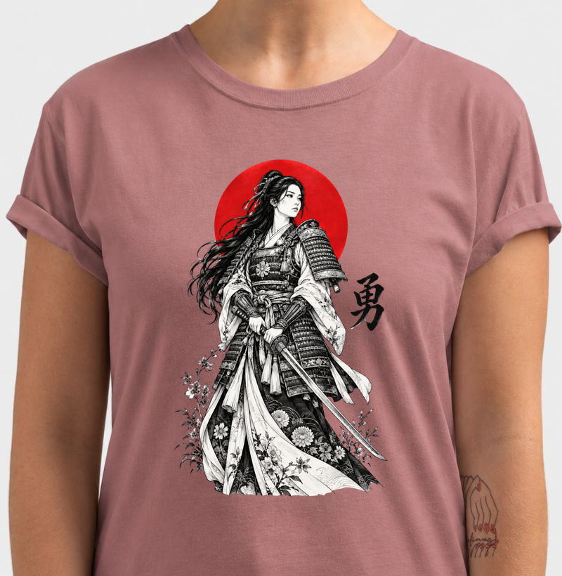 TOMOE GOZEN — Coragem em Flor - Camiseta