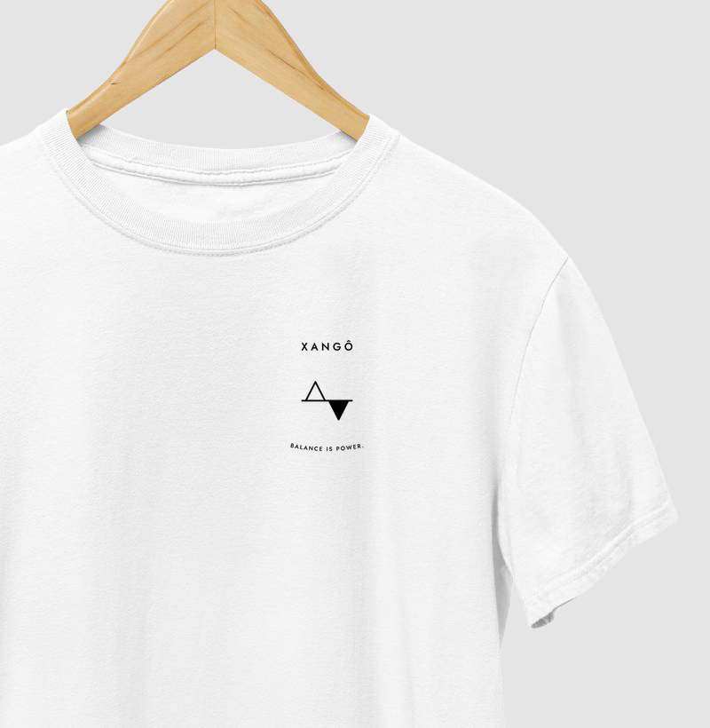 Camiseta Xangô Umbanda Minimalista Estampa Escura – Eleda