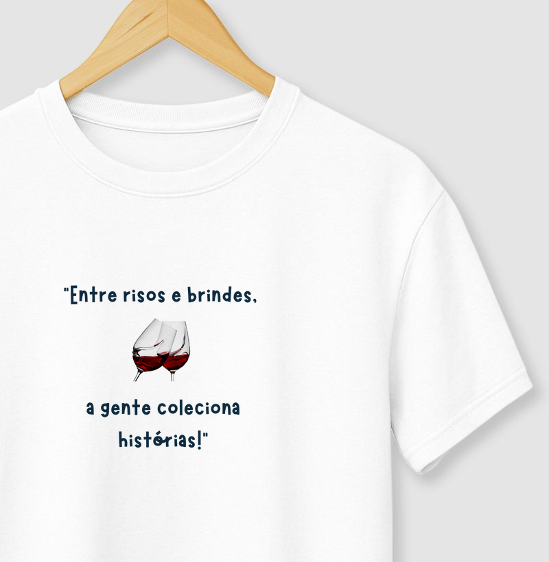 Entre risos e brindes...